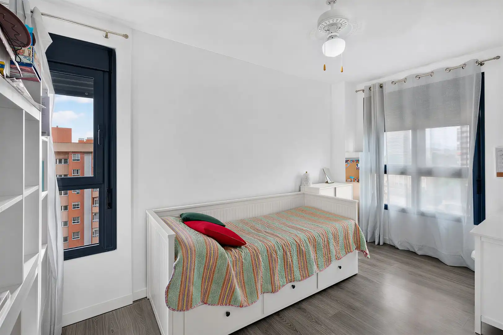 Dormitori de Àtic en venda en Alicante / Alacant amb Calefacció, Terrassa i Piscina comunitària