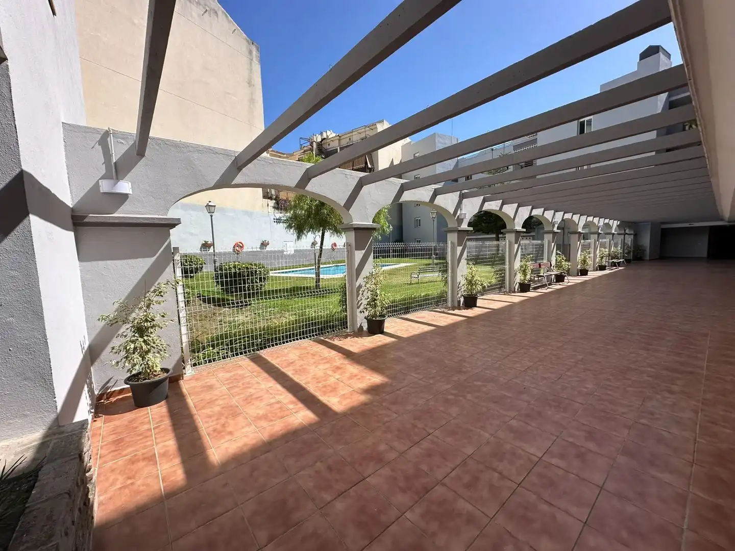 Terraza de Piso en venta en Mijas con Aire acondicionado, Trastero y Amueblado