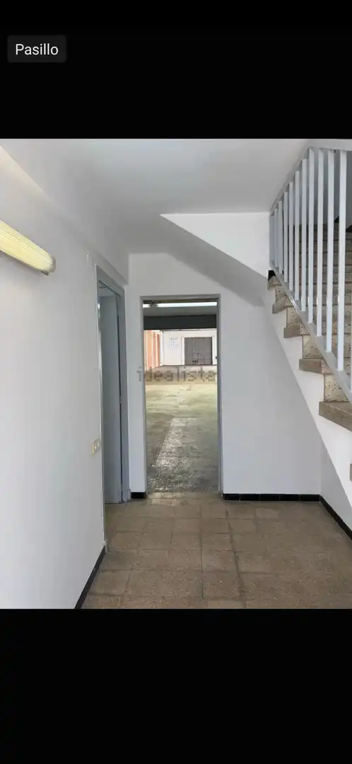 Nau industrial de lloguer en Tarragona