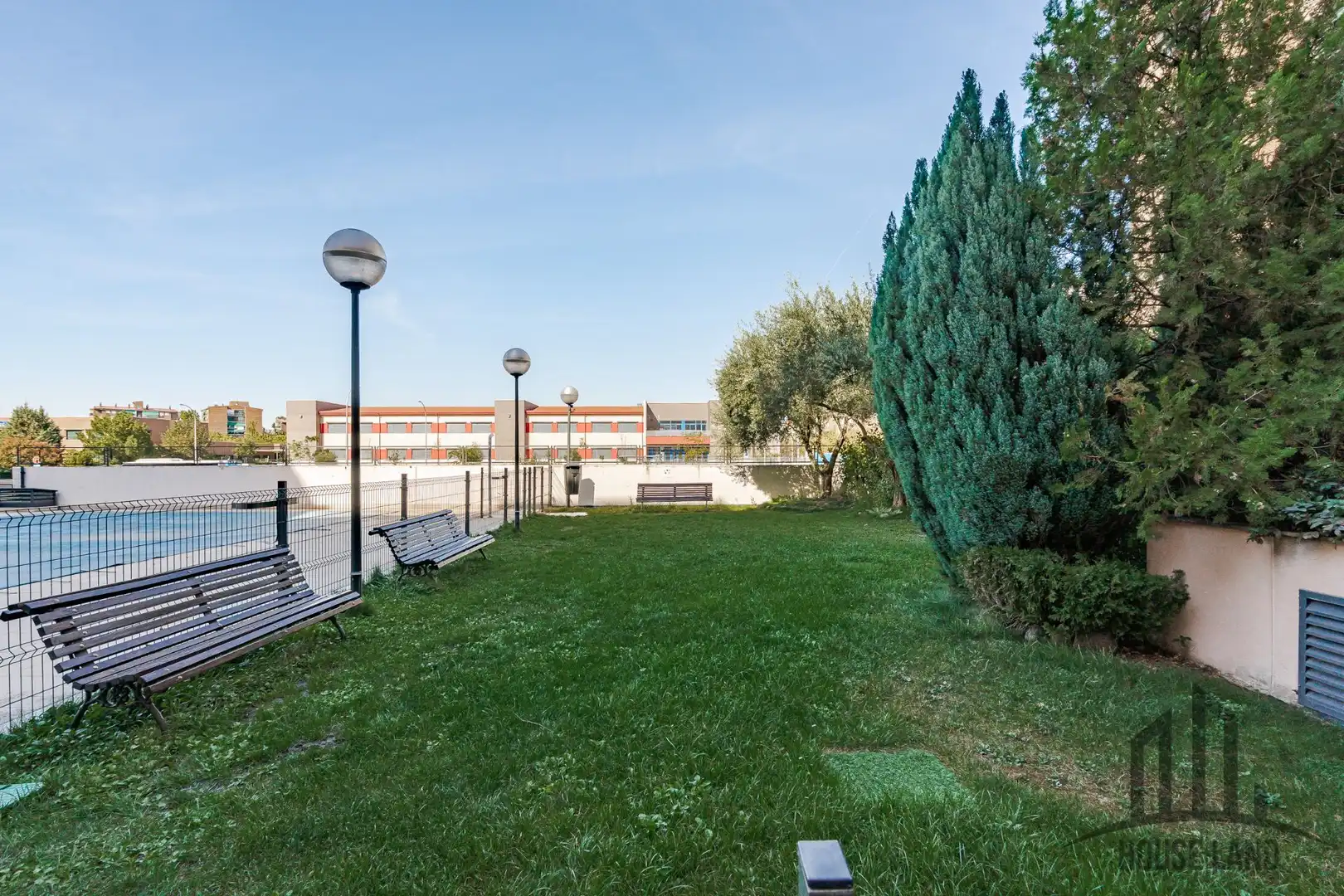 Jardín de Piso en venta en Madrid con Aire acondicionado, Calefacción y Trastero