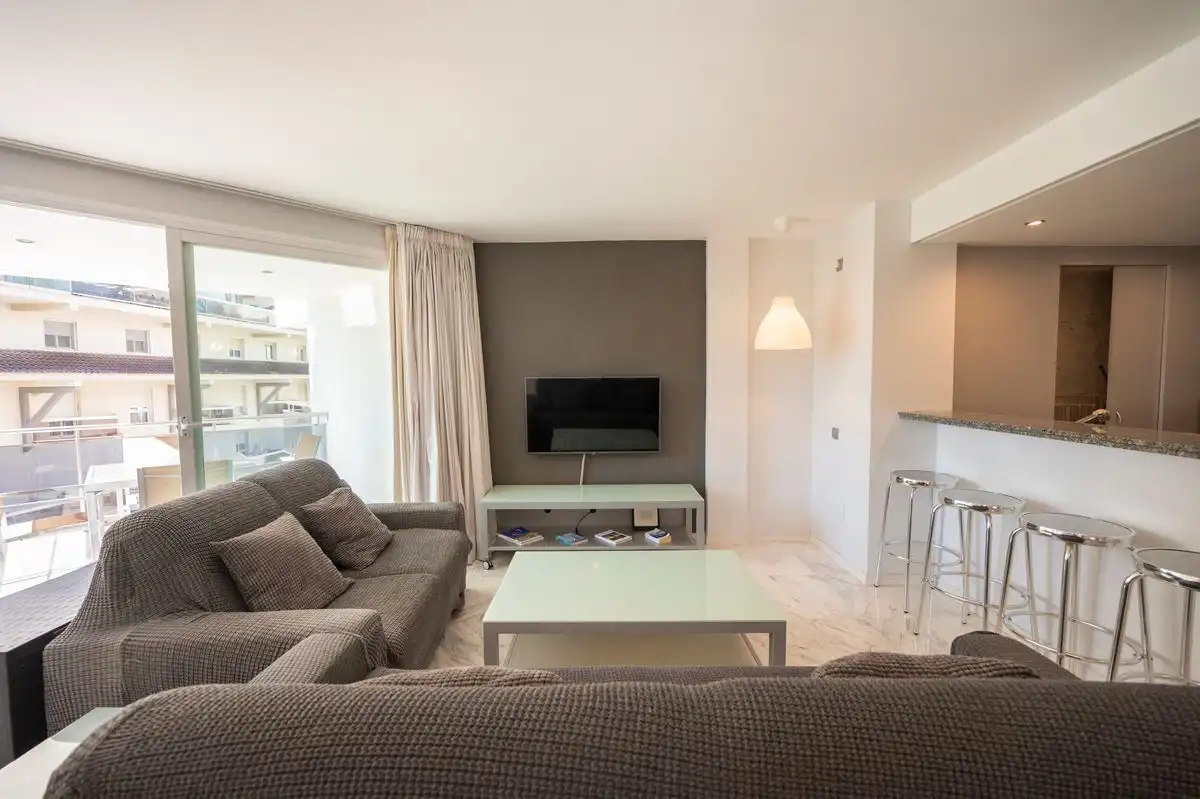 Sala d'estar de Pis de lloguer en Marina Botafoc - Platja de Talamanca