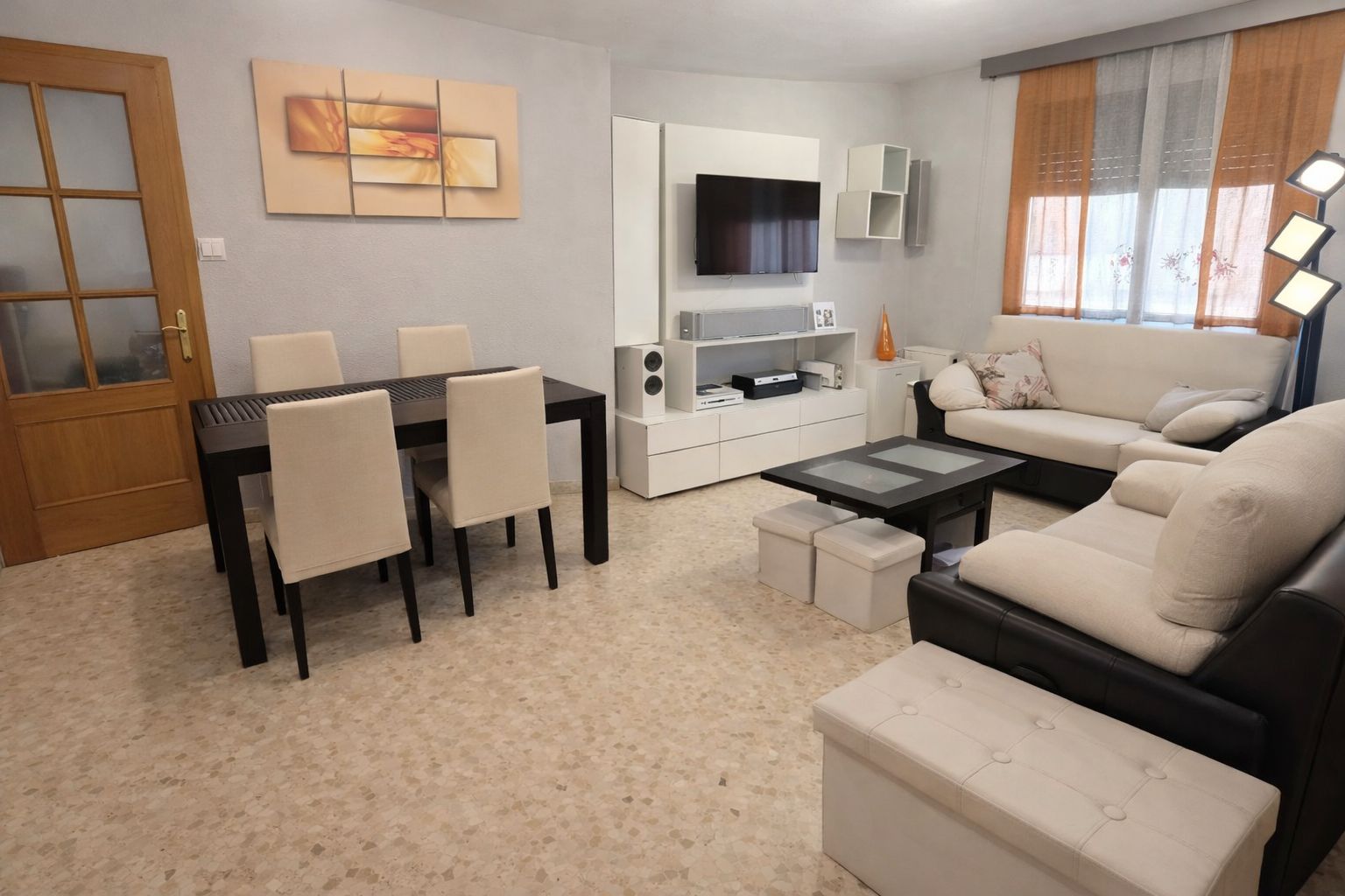 Living room of Flat for sale in Badajoz Capital  with Air Conditioner, Heating and Furnished