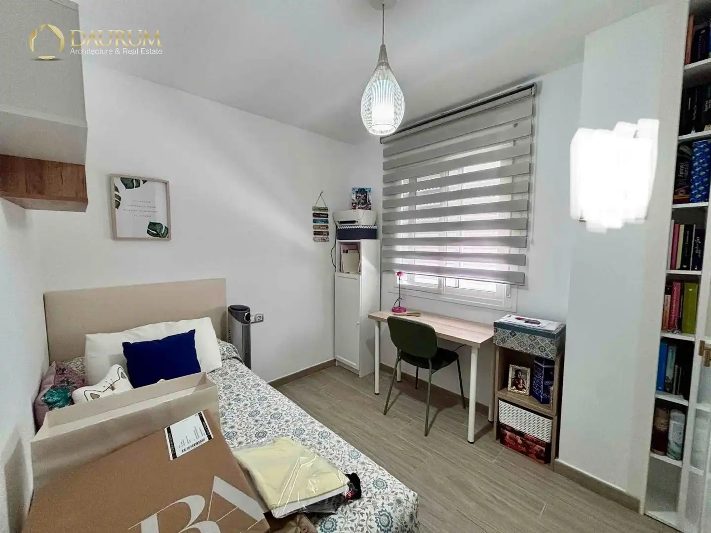 Schlafzimmer von Dachboden zum Verkauf in Málaga mit Klimaanlage, Terrasse und Abstellraum