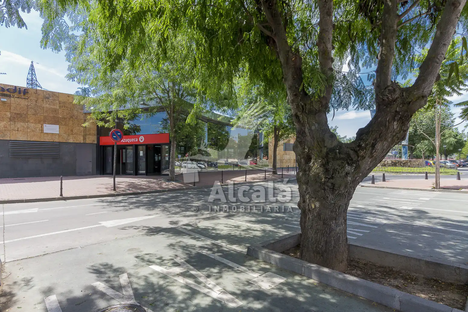 Vista exterior de Pis en venda en Azuqueca de Henares amb Aire condicionat, Calefacció i Terrassa