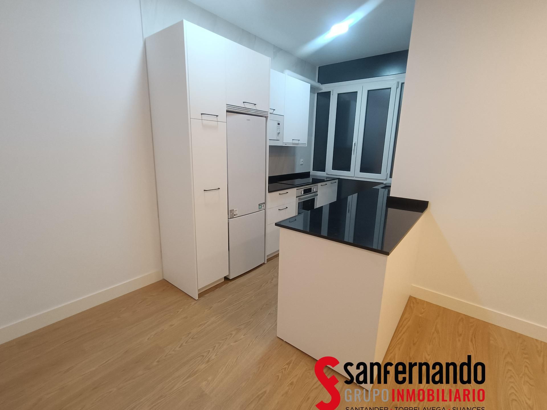 Küche von Wohnung zur Miete in Santander mit Heizung