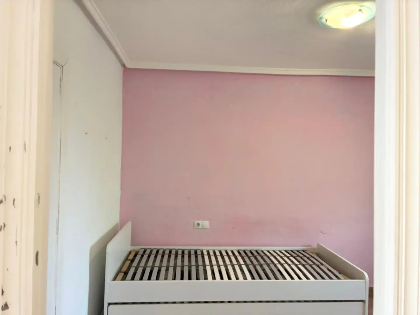 Bedroom of Flat for sale in Chiva  with Heating, Swimming Pool and Balcony