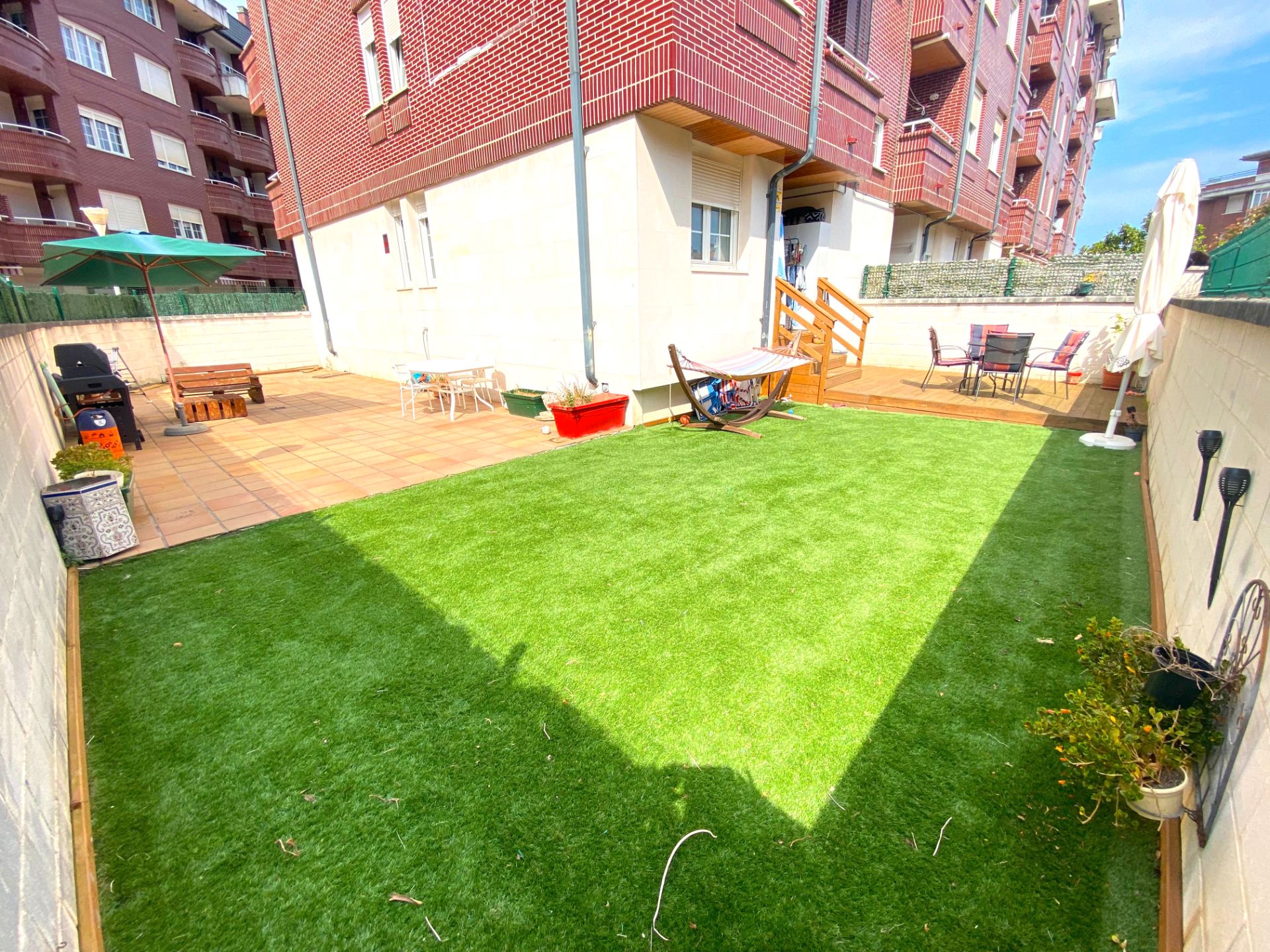 Terrace of Flat for sale in Castro-Urdiales  with Heating, Private garden and Parquet flooring