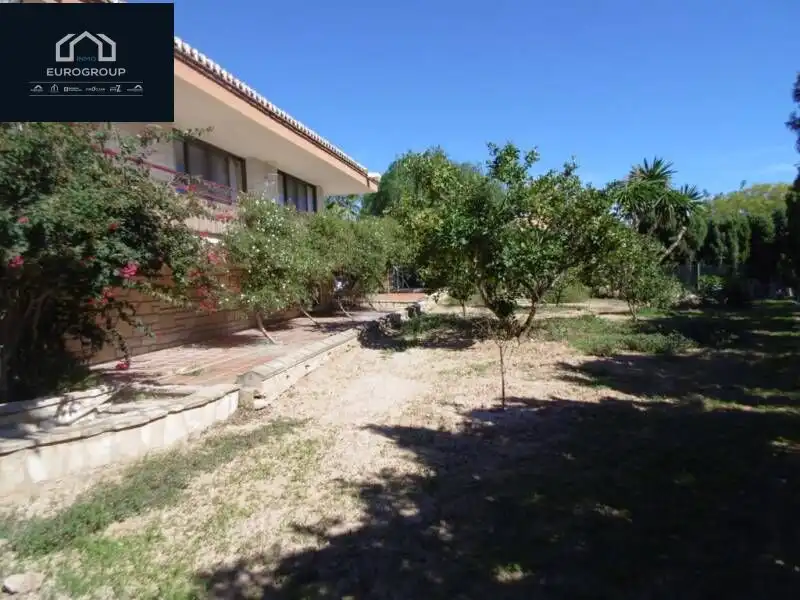Chalet con piscina en venta en Urbanizaciones, imagen 20
