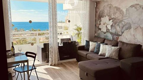 Foto 2 de Apartamento en venta en C. Venezuela, Playa de las Américas, Adeje