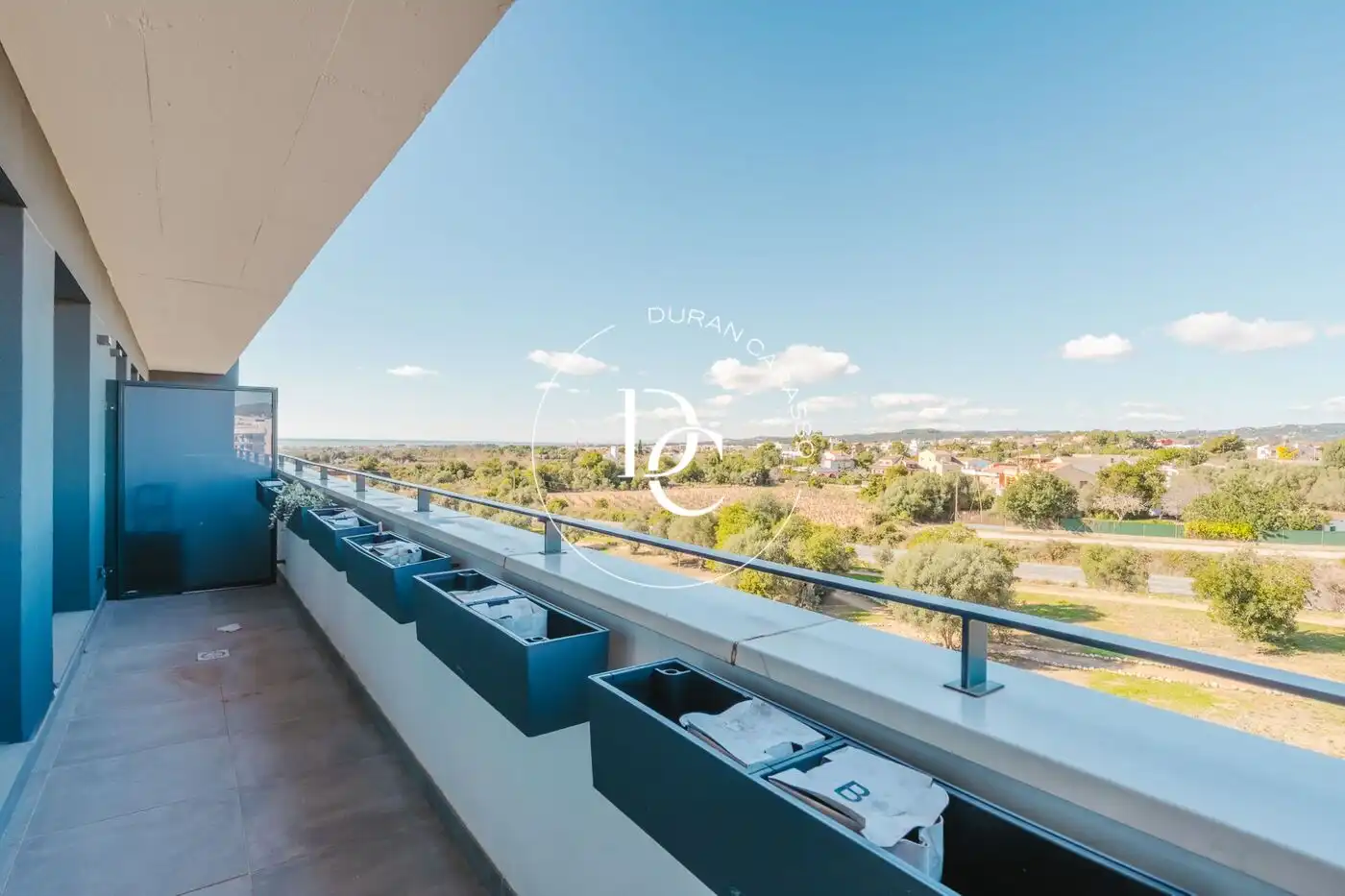 Terrasse von Maisonette zur Miete in Vilanova i la Geltrú mit Klimaanlage, Heizung und Terrasse