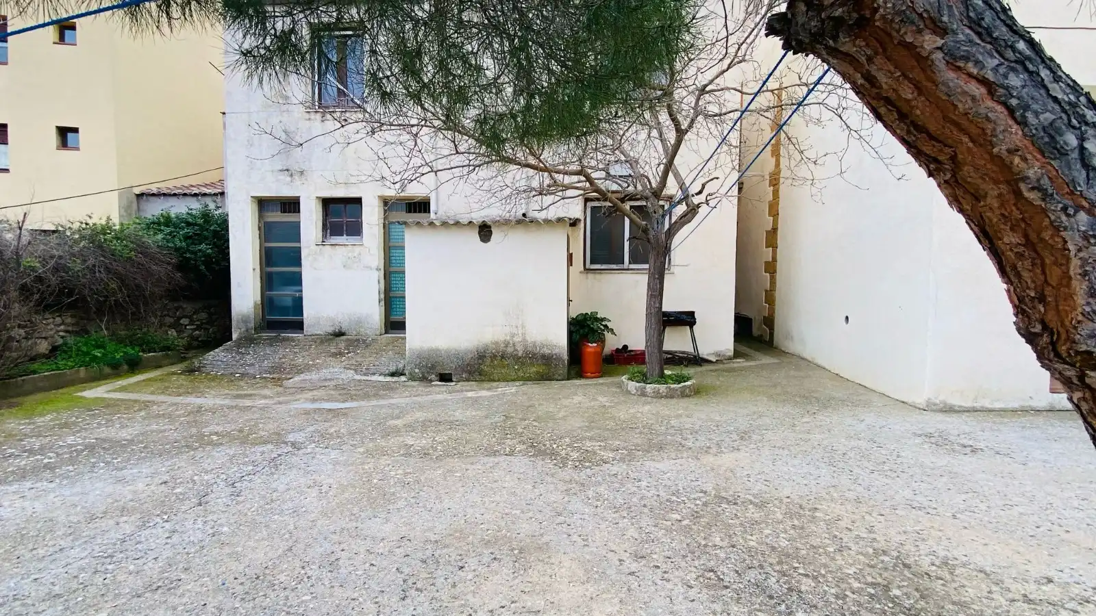 Vista exterior de Casa o xalet en venda en Forcall amb Jardí privat, Terrassa i Traster