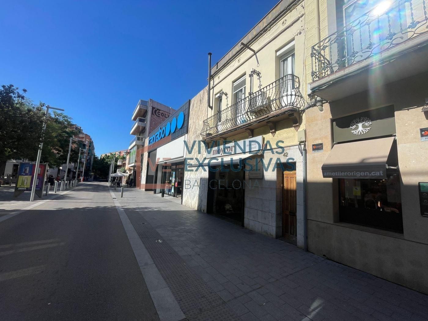 Edifici en venda a Avenida de la Generalitat, 42, Centre