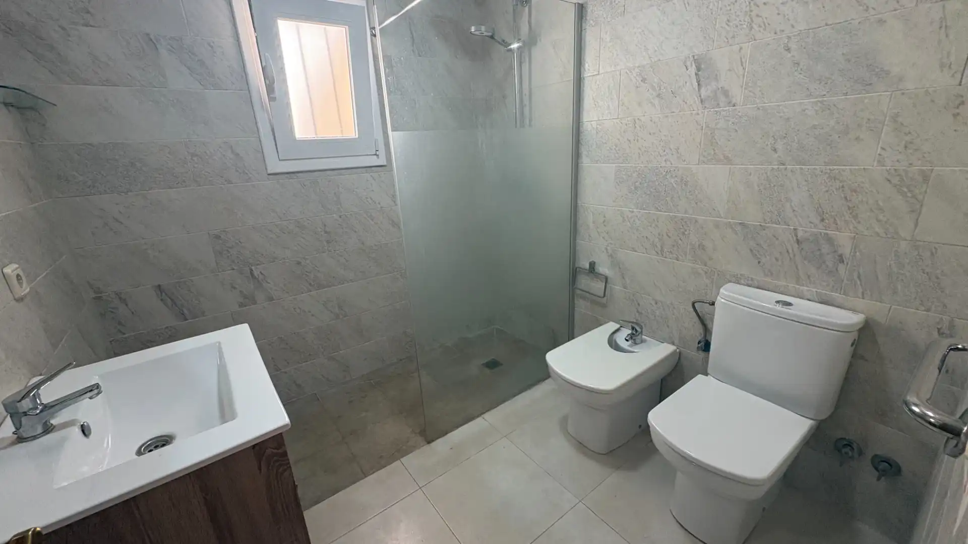 Baño de Casa o chalet de alquiler en Vallgorguina con Calefacción y Jardín privado