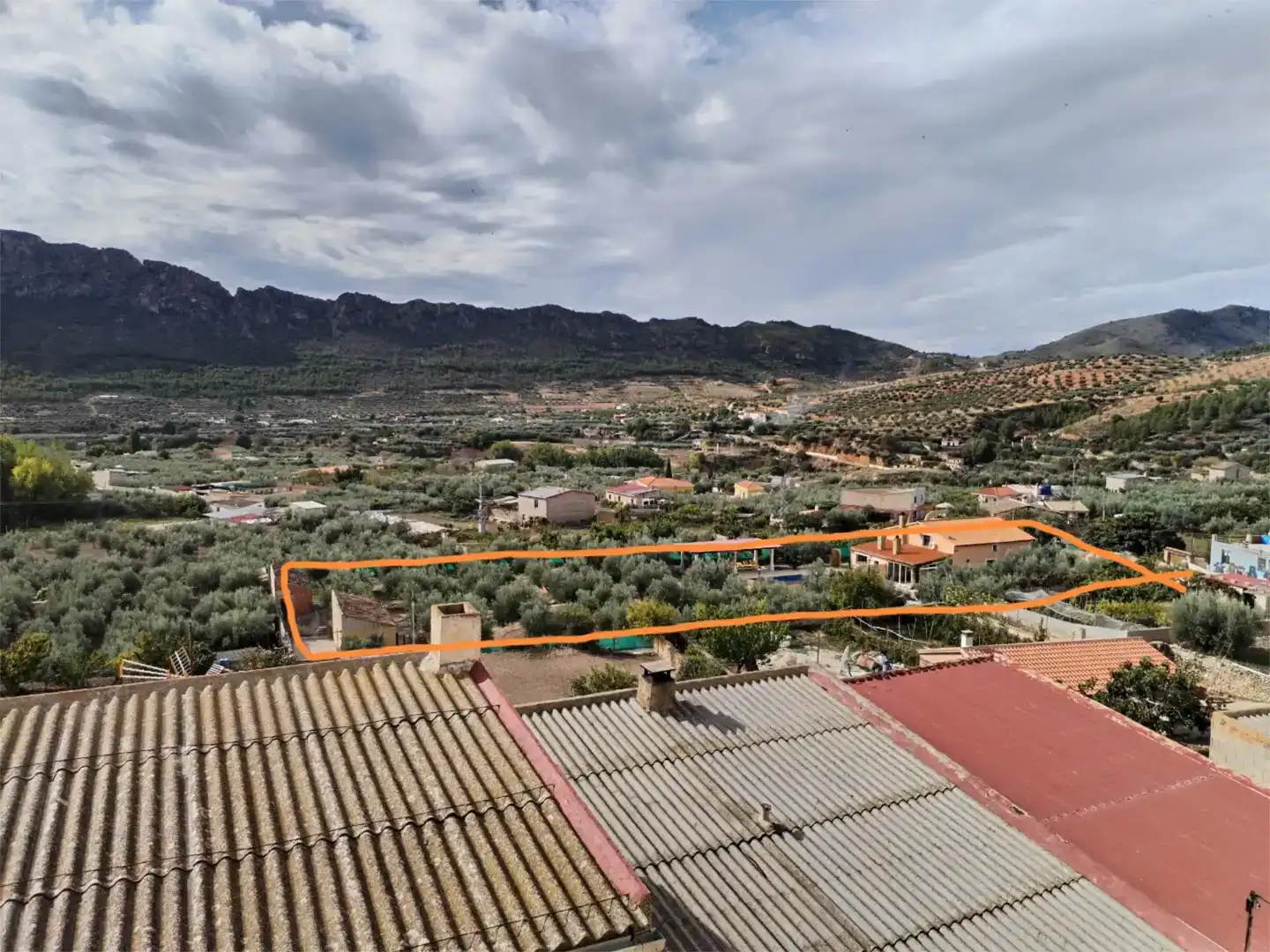 Pis en venda en Elche de la Sierra amb Aire condicionat, Jardí privat i Piscina