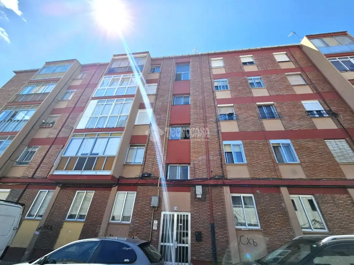 Exterior view of Flat for sale in Valladolid  with Heating and Parquet flooring