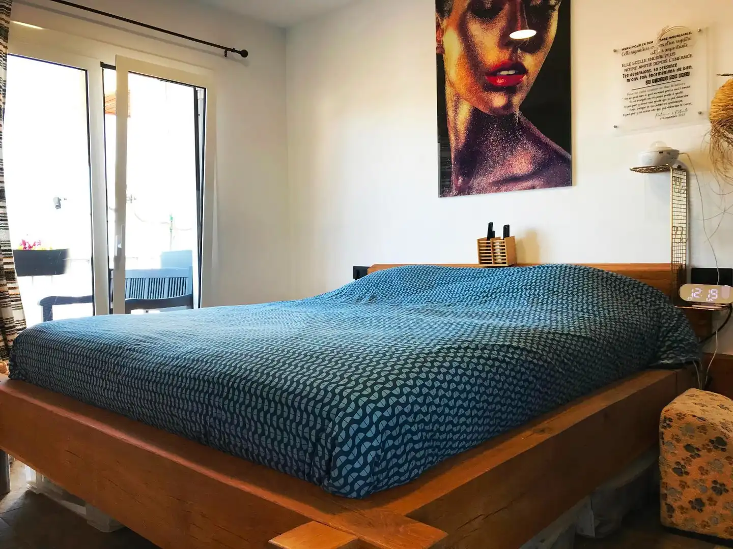 Schlafzimmer von Dachboden zum Verkauf in Roses mit Klimaanlage und Terrasse
