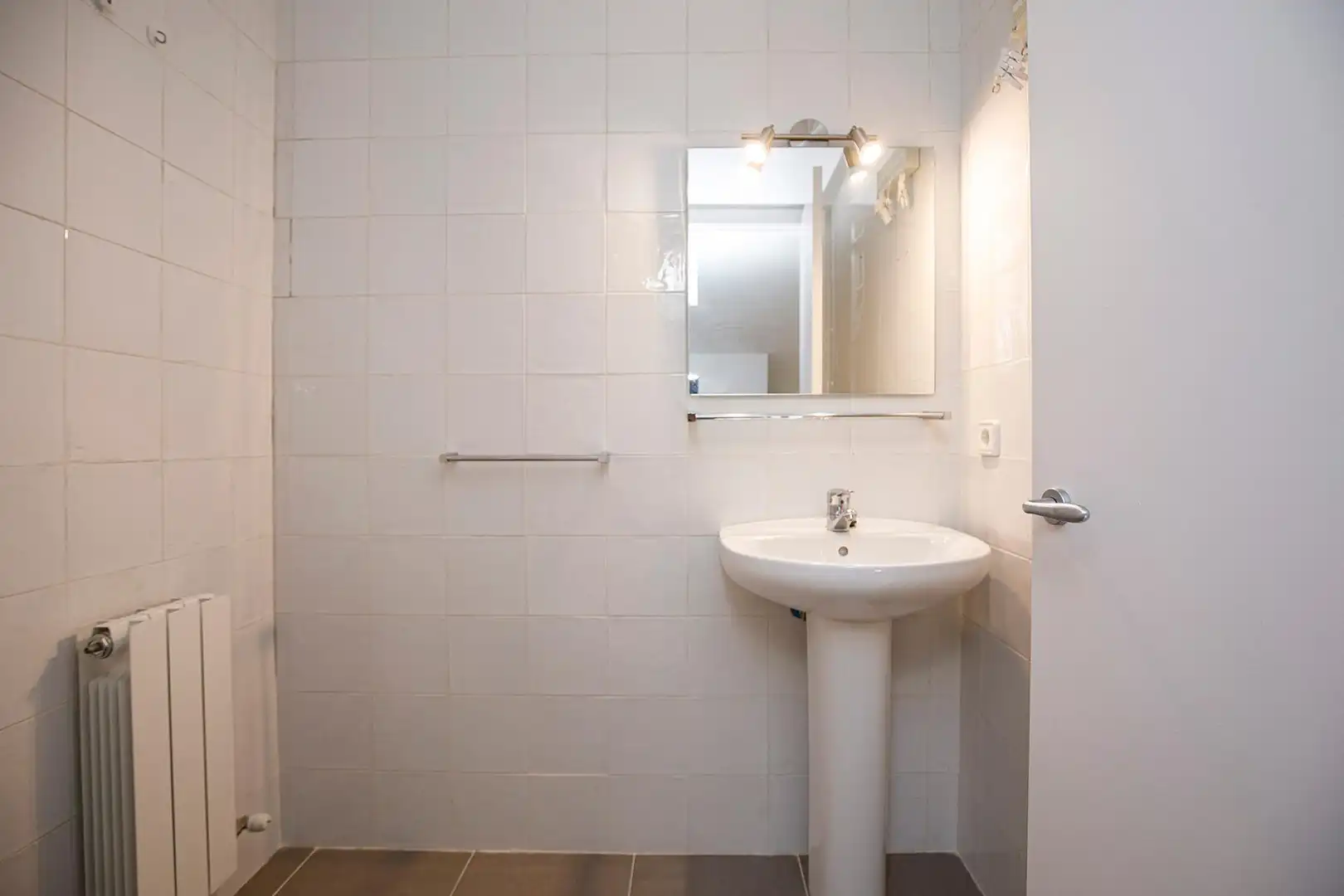 Bany de Àtic en venda en Girona amb Parquet