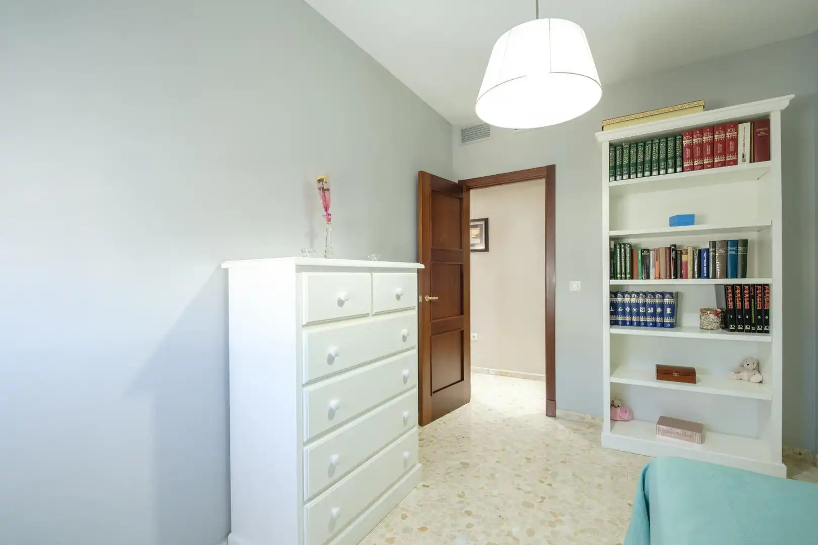 Habitación de Piso en venta en Alcalá de Guadaira con Aire acondicionado, Jardín privado y Terraza