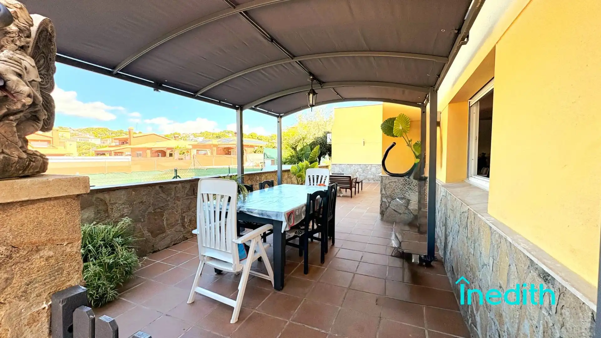 Terrassa de Casa o xalet en venda en Cunit amb Aire condicionat, Calefacció i Jardí privat