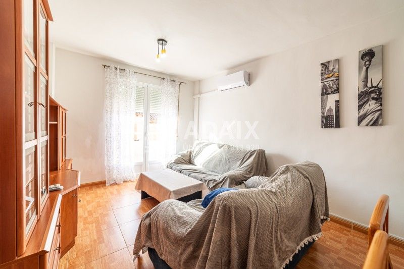 Sala d'estar de Pis en venda en Baeza amb Aire condicionat, Moblat i Balcó