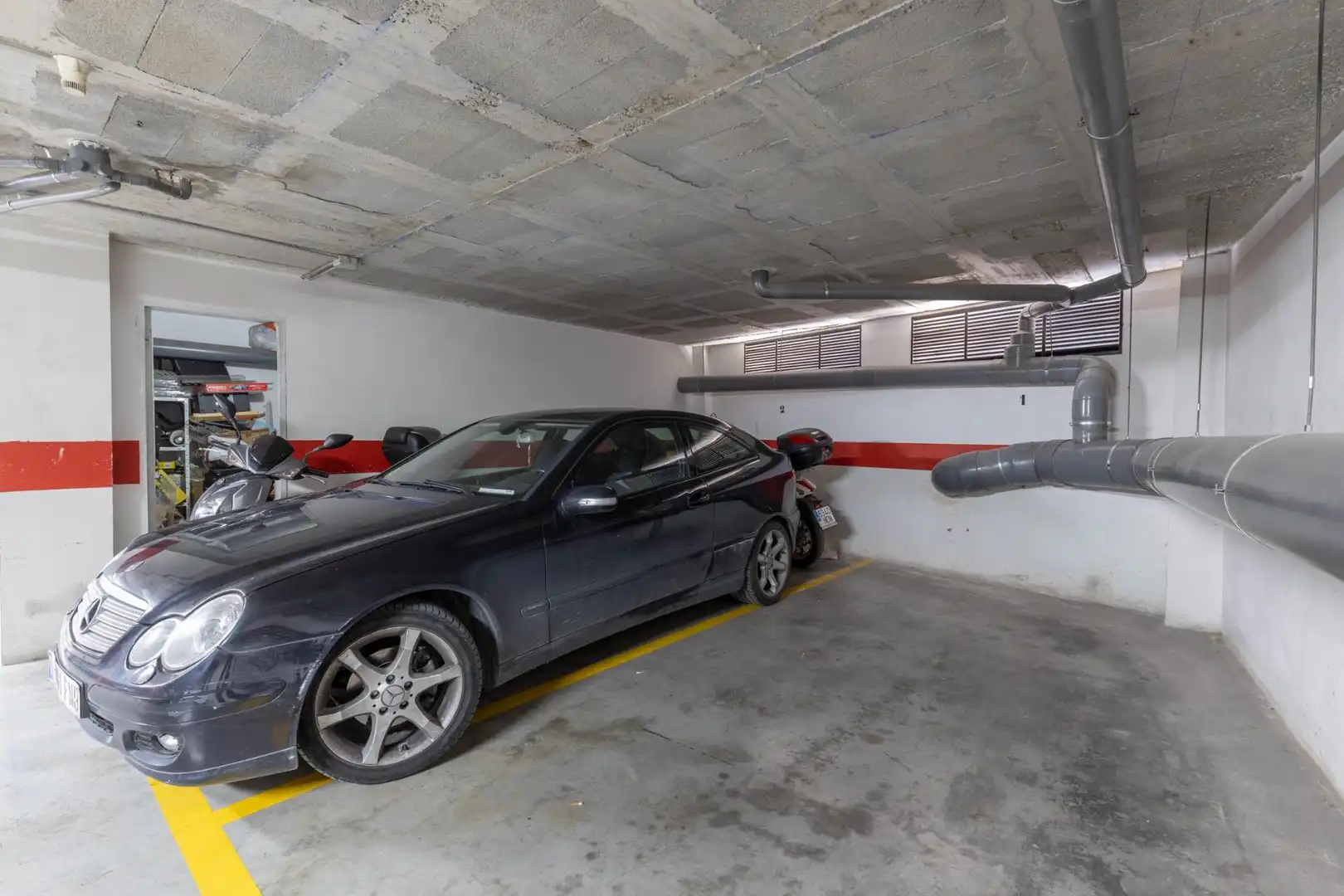 Parking of Attic for sale in Churriana de la Vega  with Air Conditioner, Terrace and Storage room