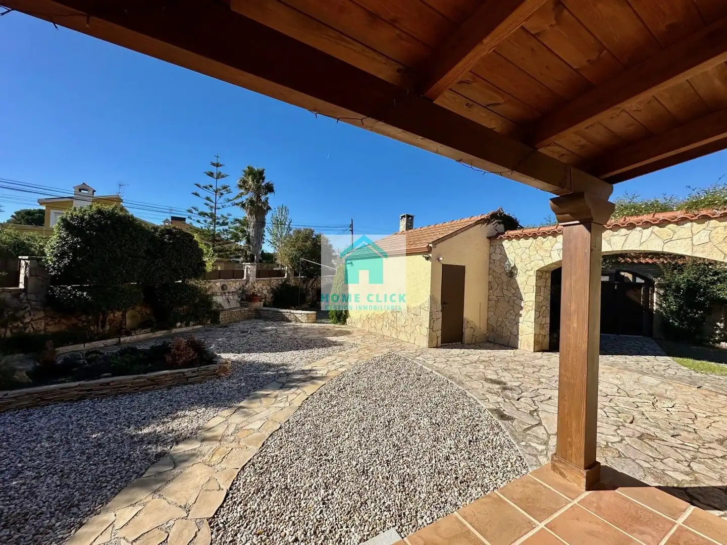 Vista exterior de Casa o xalet en venda en Botarell amb Aire condicionat, Calefacció i Jardí privat