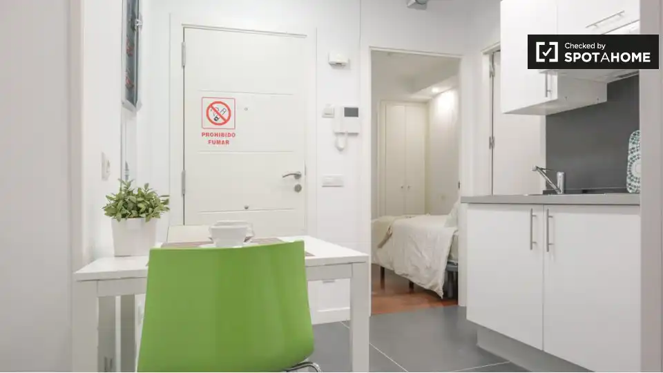 Piso de alquiler en Madrid con Aire acondicionado, Calefacción y Amueblado