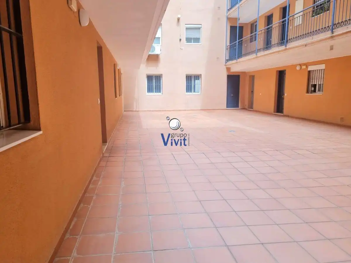 Exterior view of Office for sale in Alcalá de Guadaira
