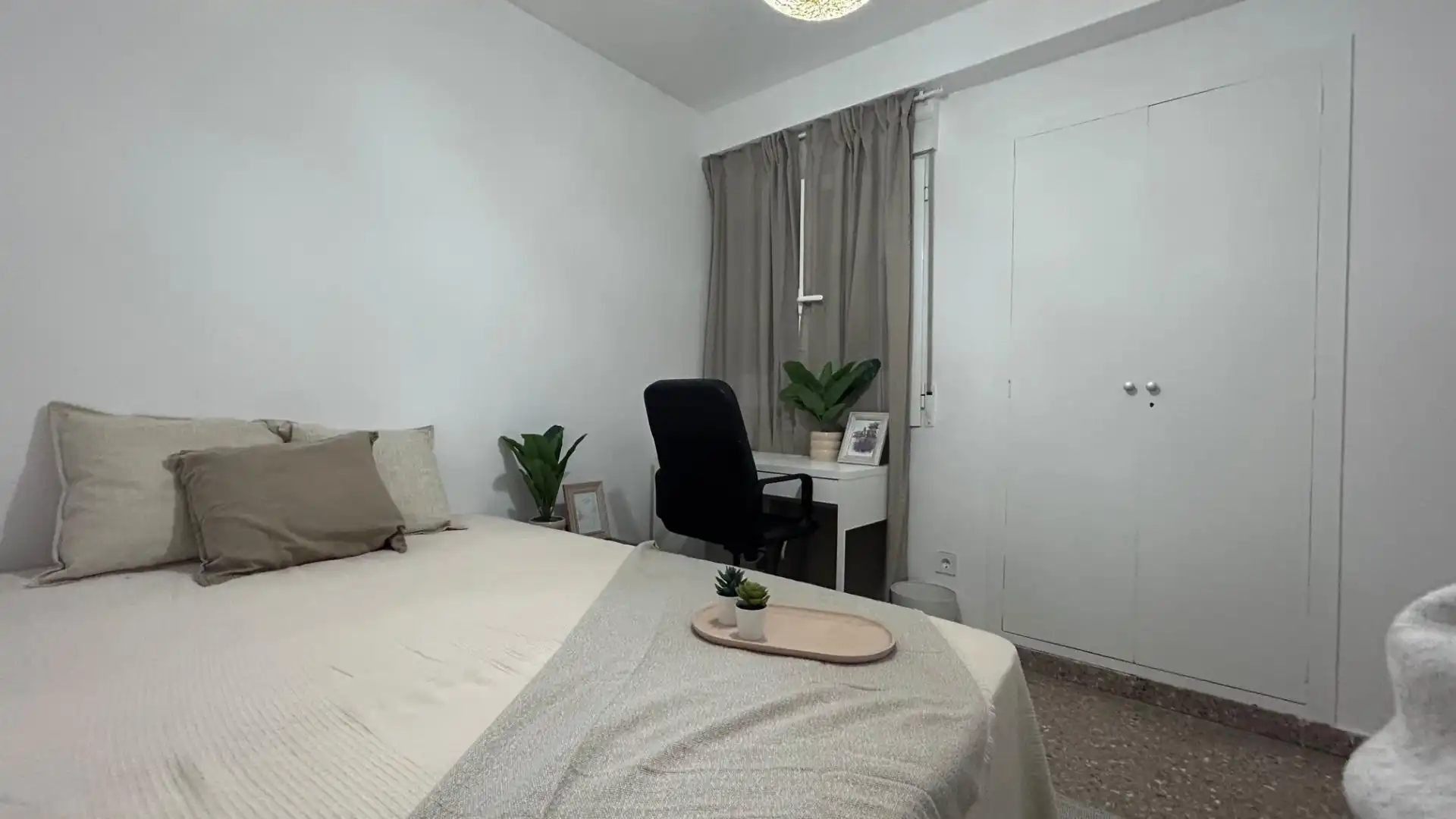 Schlafzimmer von Wohnung zur untervermieten in  Valencia Capital