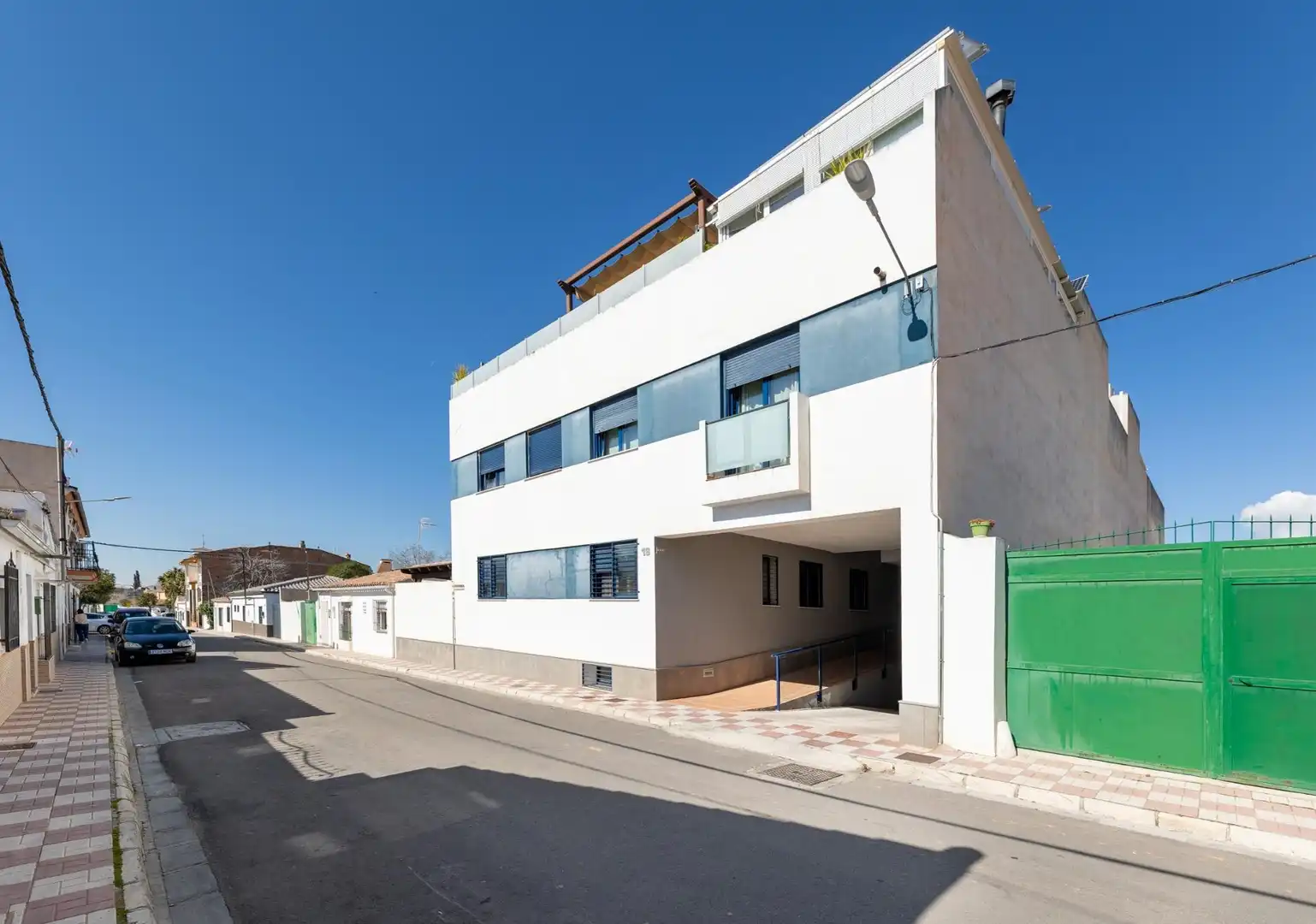 Vista exterior de Dúplex en venda en Albolote amb Aire condicionat, Calefacció i Terrassa