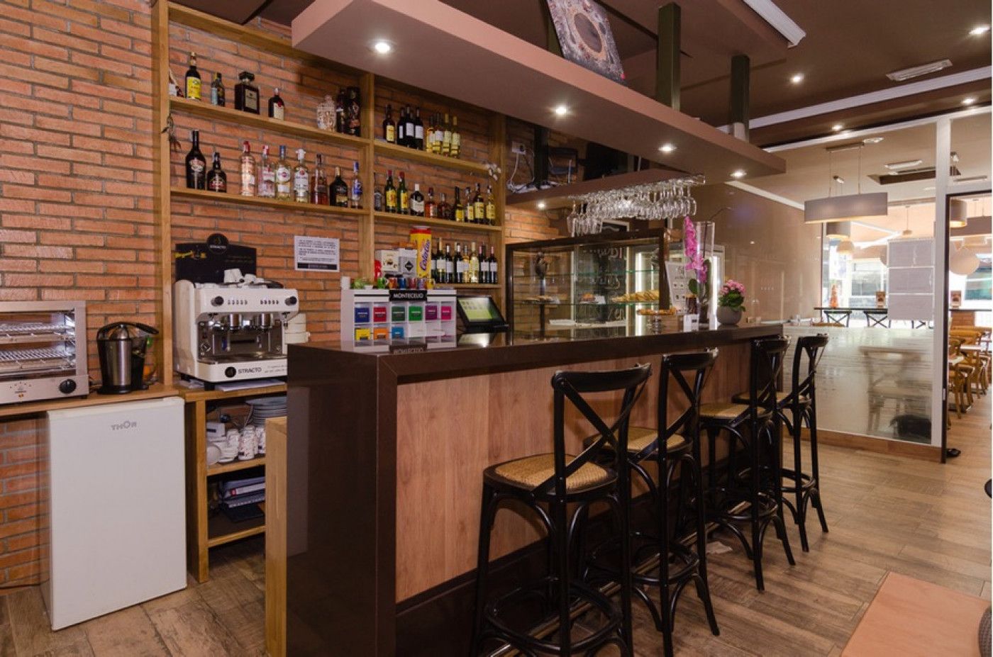 Local en venta en Finestrat con Aire acondicionado, Terraza y Amueblado