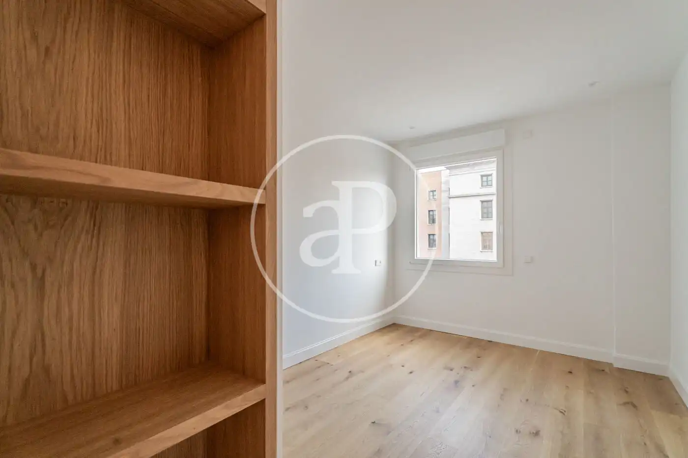 Bedroom of Flat for sale in Madrid  with Air Conditioner, Heating and Terrace