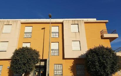 Exterior view of Flat for sale in Vícar