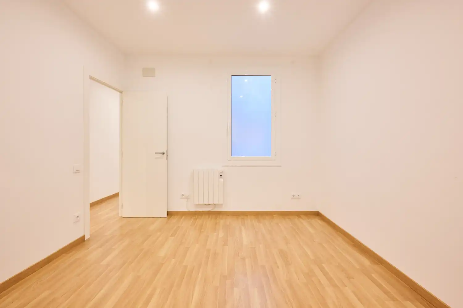 Piso en venta en Barcelona con Aire acondicionado, Calefacción y Horno
