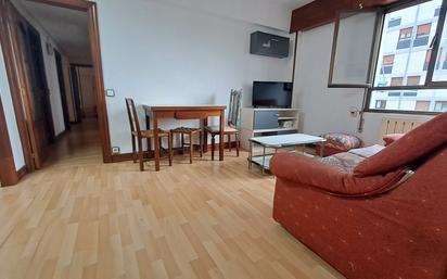 Living room of Flat for sale in Bilbao   with Heating and Furnished