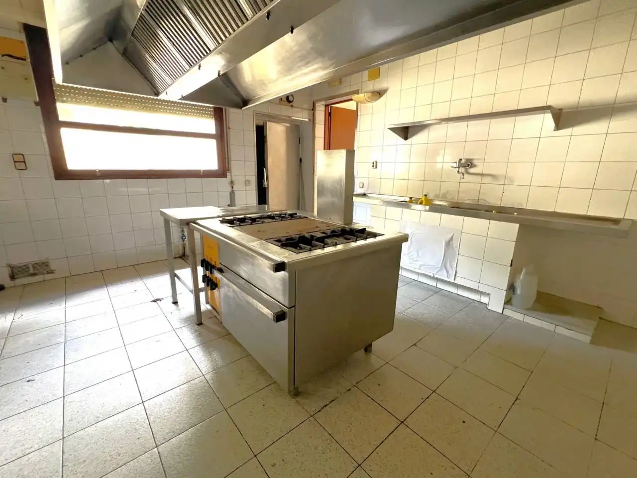 Cuina de Casa o xalet en venda en Campins amb Aire condicionat, Jardí privat i Terrassa