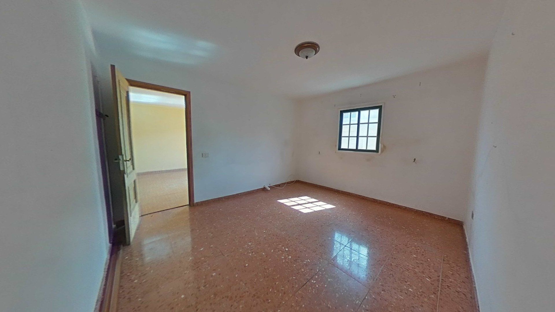 House or chalet for sale in Arona  with Balcony