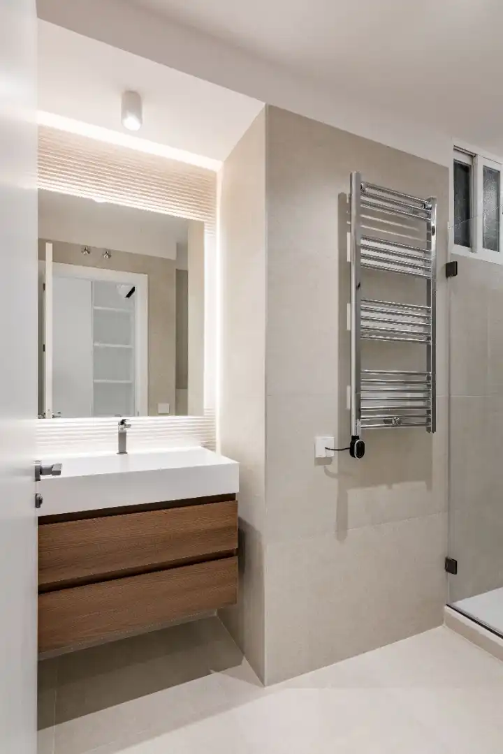 Baño de Piso en venta en Madrid con Aire acondicionado, Calefacción y Parquet