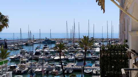 Foto 3 de Apartamento en venta en Puerto de la Duquesa, Manilva