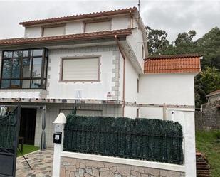 Exterior view of House or chalet for sale in A Cañiza    with Swimming Pool and Balcony