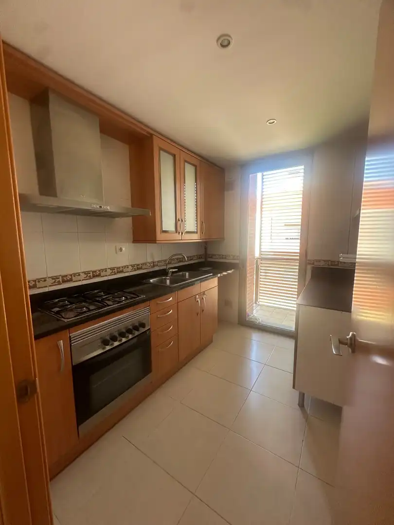 Cocina de Dúplex en venta en Vilanova del Vallès con Aire acondicionado, Calefacción y Terraza