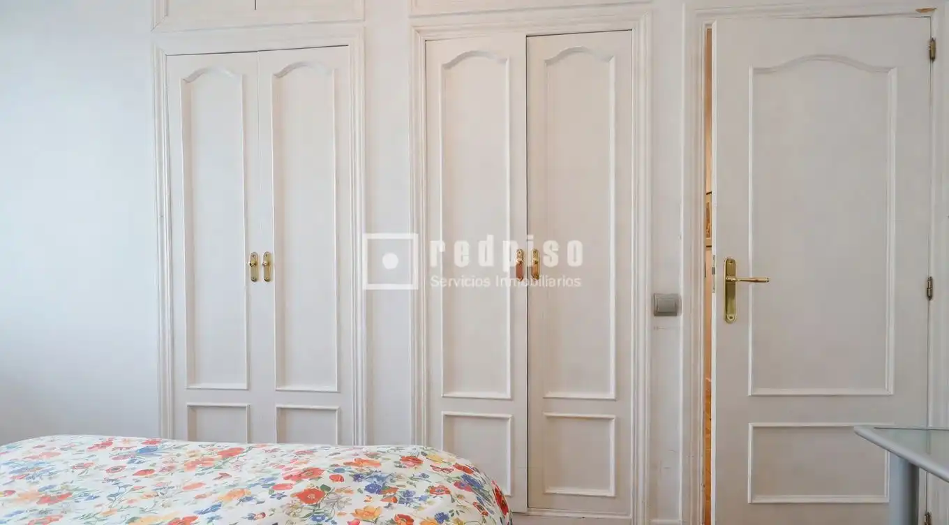 Habitación de Piso en venta en Madrid con Aire acondicionado, Calefacción y Trastero