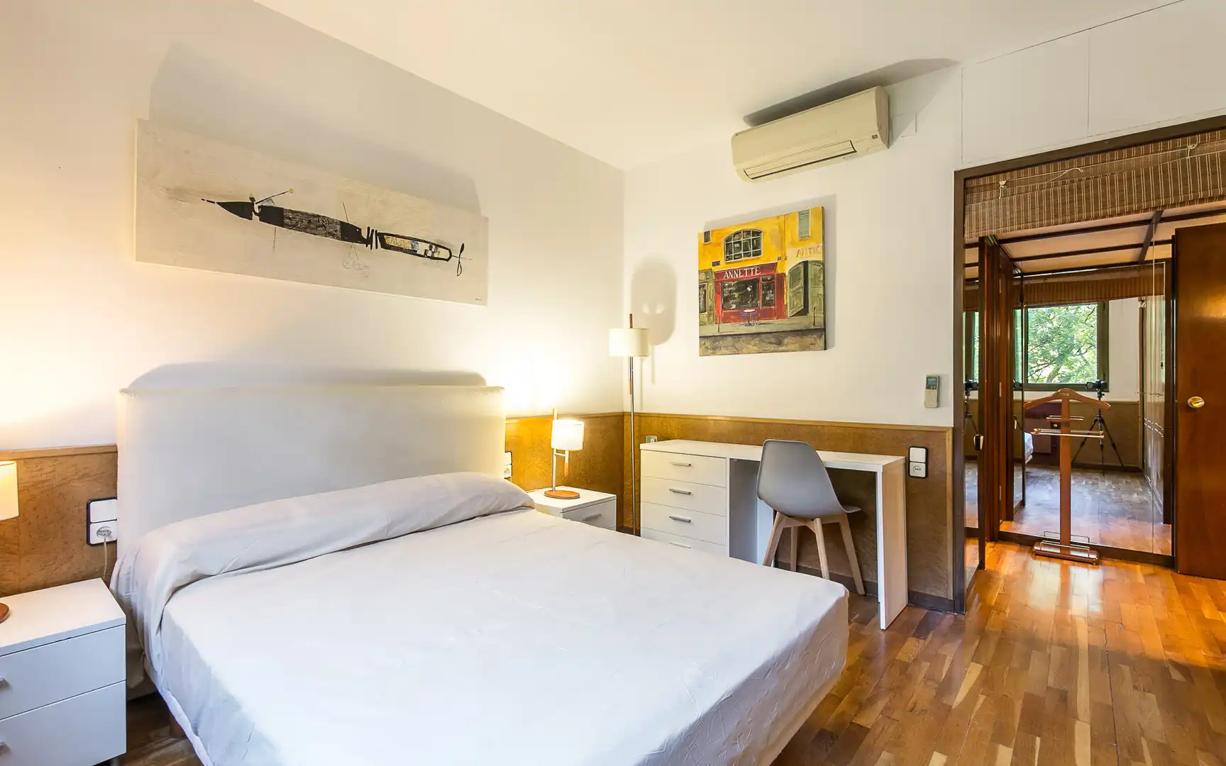 Bedroom of Flat for rent in Barcelona  with Air Conditioner, Heating and Terrace