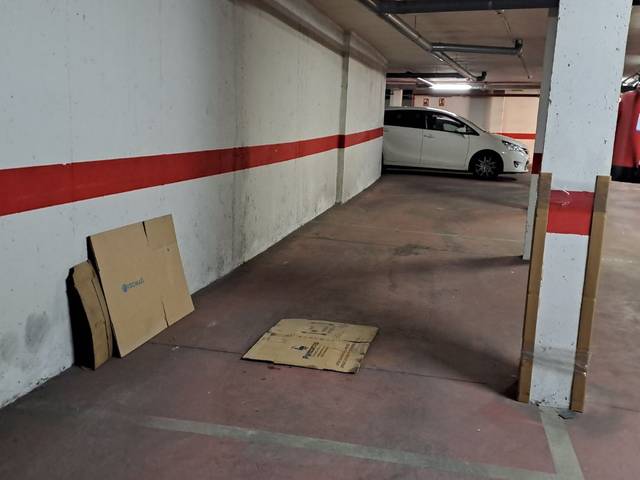 Garaje en Alquiler en Calle Damas, 23 en Casco histórico