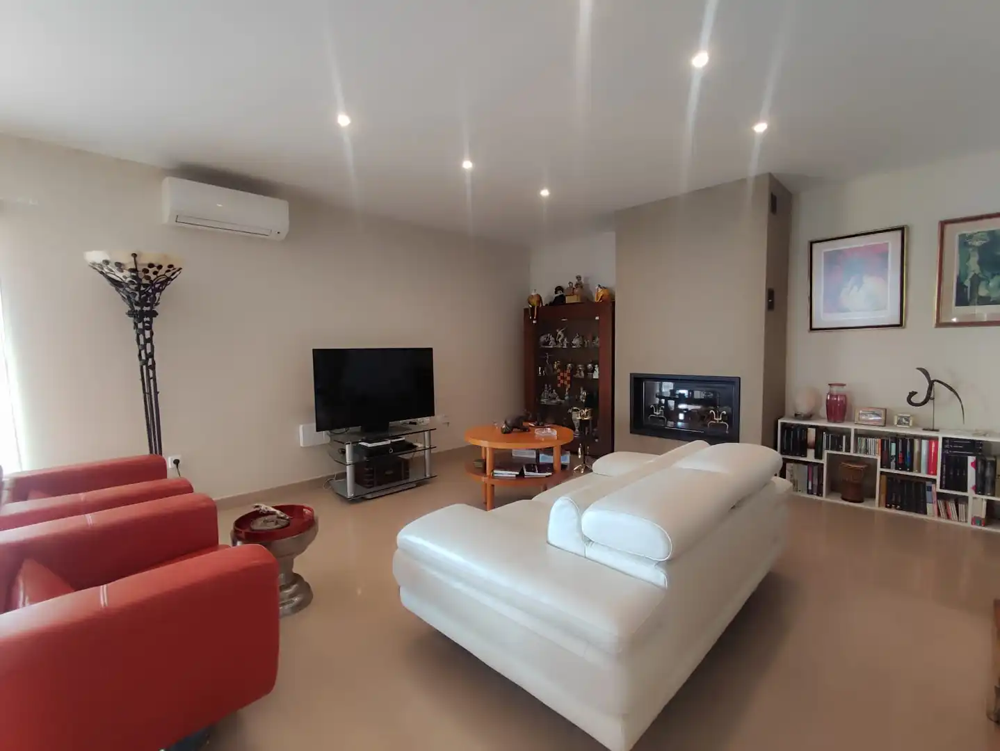 Villa mit Pool zum Verkauf in Pasaje Córdoba 12, imagen 41