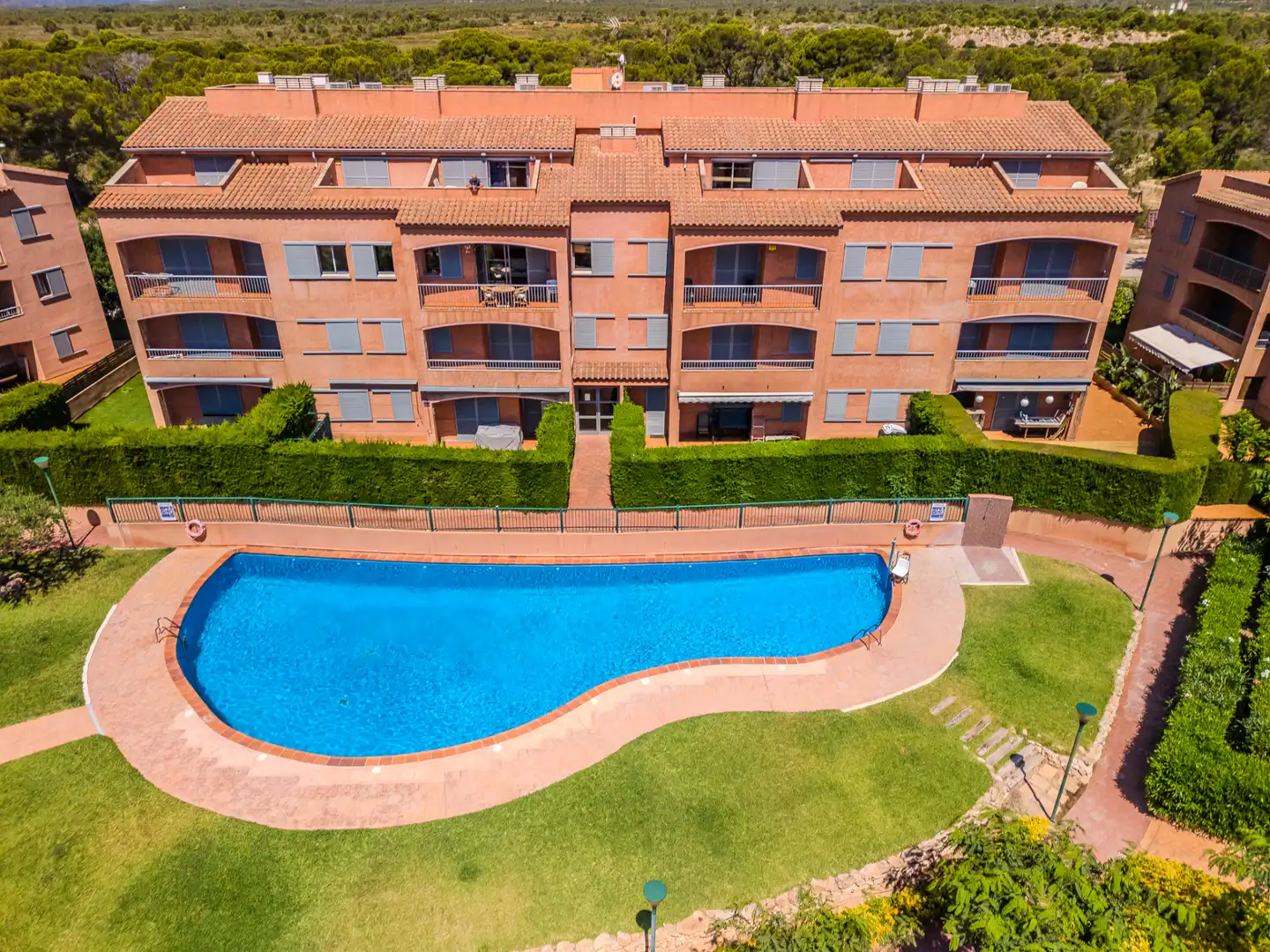 Piscina de Dúplex en venta en L'Ametlla de Mar  con Aire acondicionado, Calefacción y Terraza