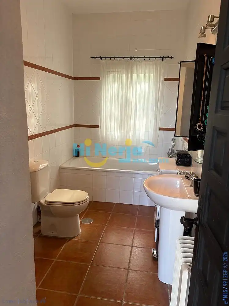 Villa mit Pool zum Verkauf in Comares, imagen 14