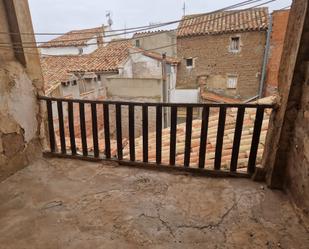 Terrassa de Casa adosada en venda en Ariño amb Balcó