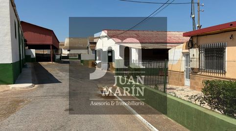 Foto 2 von Fabrikhallen zum Verkauf in Lezuza, Albacete
