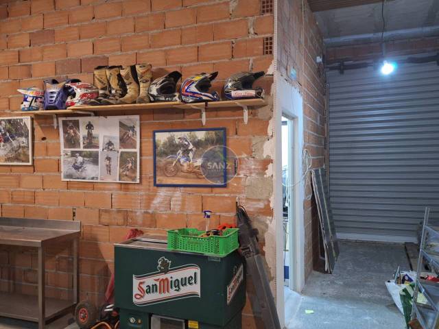 Local comercial en Alquiler en L'Olleria